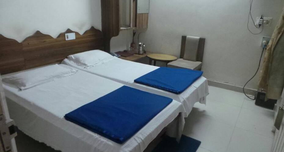 Hotel Mansarover, Allahabad 1