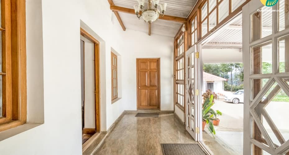 Tastefully furnished abode, 2.4 km from Ooty Lake, Ooty 4