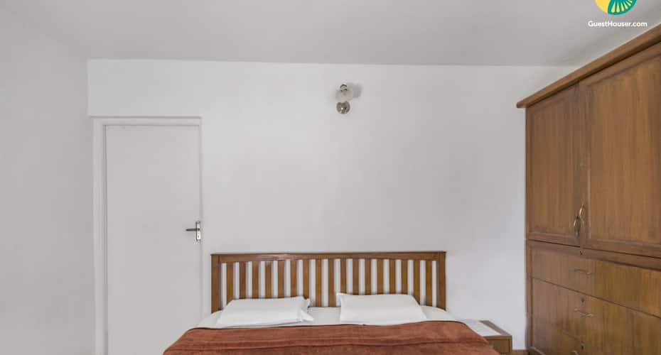 Restful 1-bedroom apartment, close to Rose Garden, Ooty 2