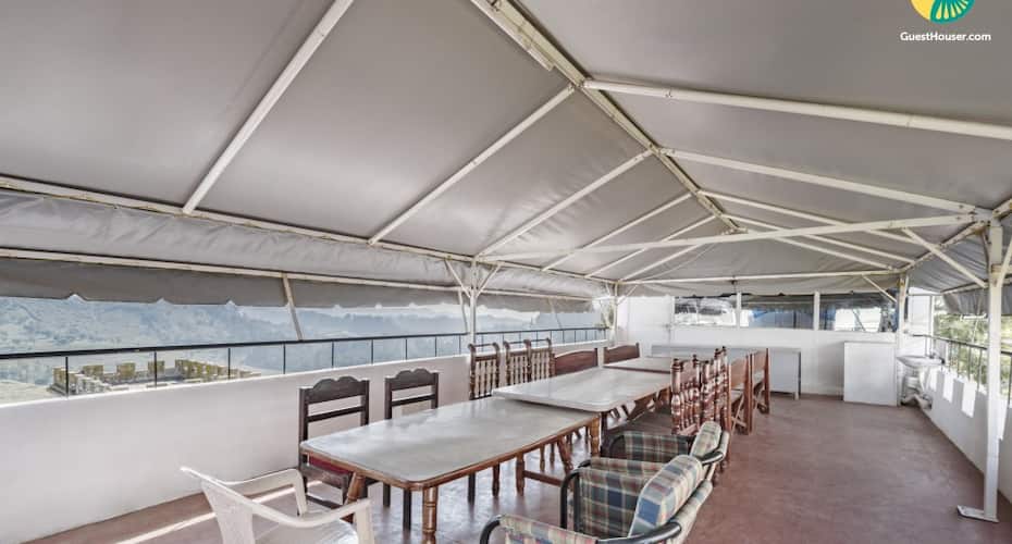 Restful 1-bedroom apartment, close to Rose Garden, Ooty 3