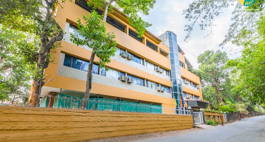 Well-furnished abode with a shared pool, near Tungarli Lake, Lonavala 2