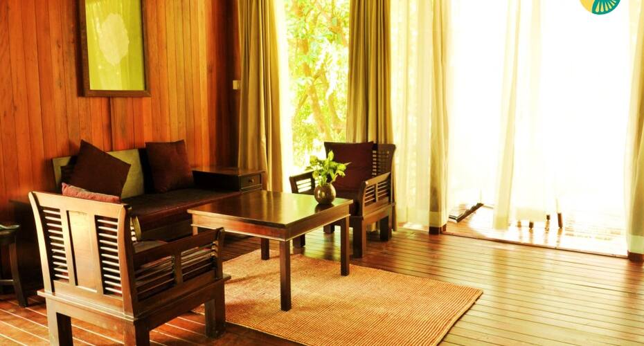 Cottage accommodation for three with verdant landscape, Madikeri 4