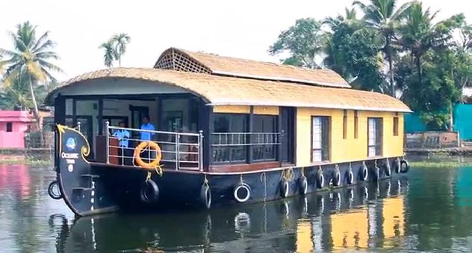 Dona Deluxe Houseboats, Alleppey 2