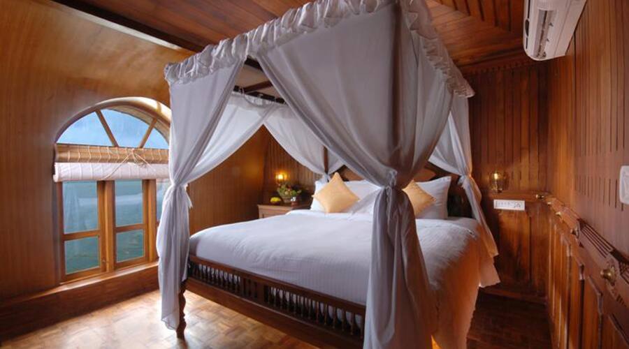 Dona Premium Houseboats, Alleppey 4