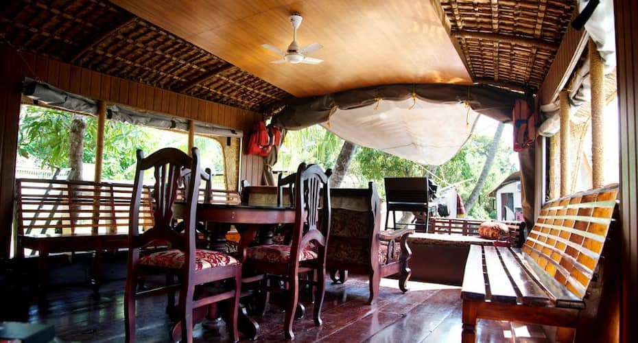 Kerala Houseboat Retreat, Alleppey 3