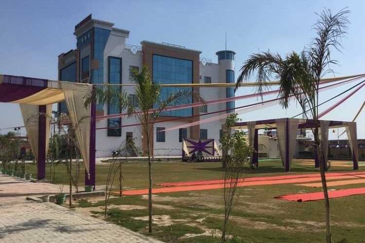 Hotel Golden Hut, Jind 1