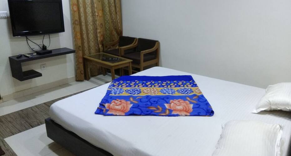 Hotel Uttam & Banquet, Jind 3