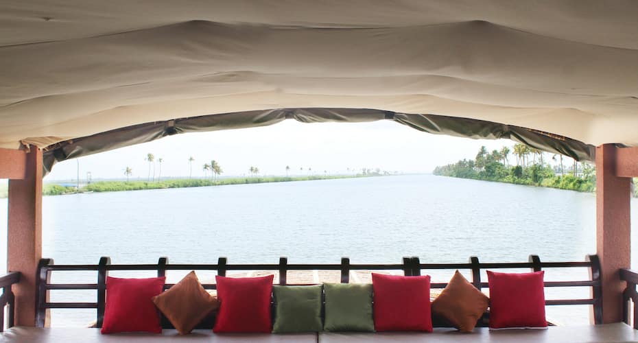 The Grand Honeymoon Cruise, Alleppey 3