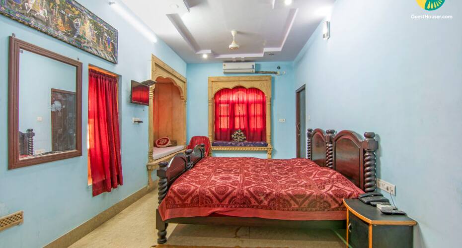 Well-appointed room with a terrace sit-out, Jaisalmer 4