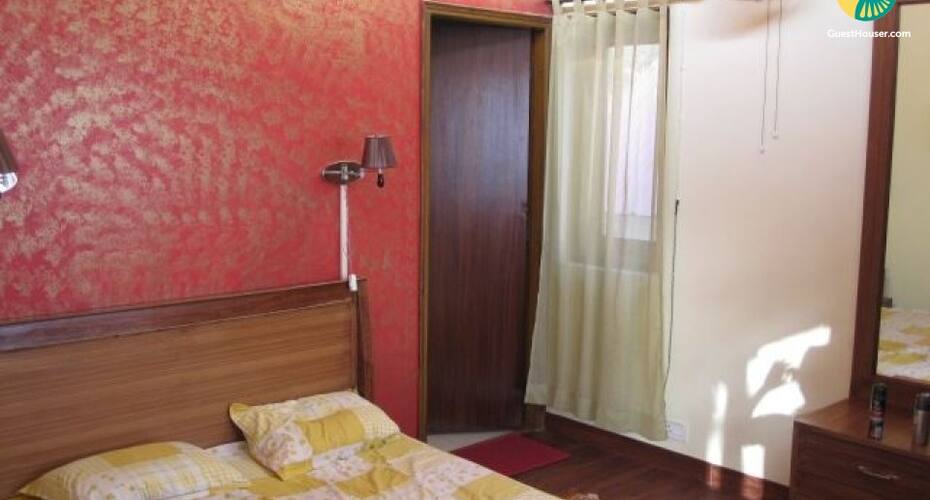 Amazing 3 Bedroom Cottage in Ranikhet, Ranikhet 4