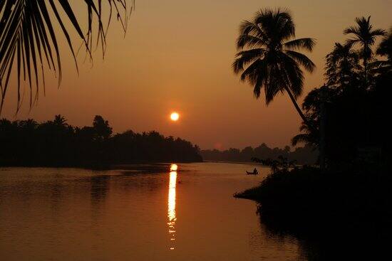 Riverside Retreat, Alleppey 5