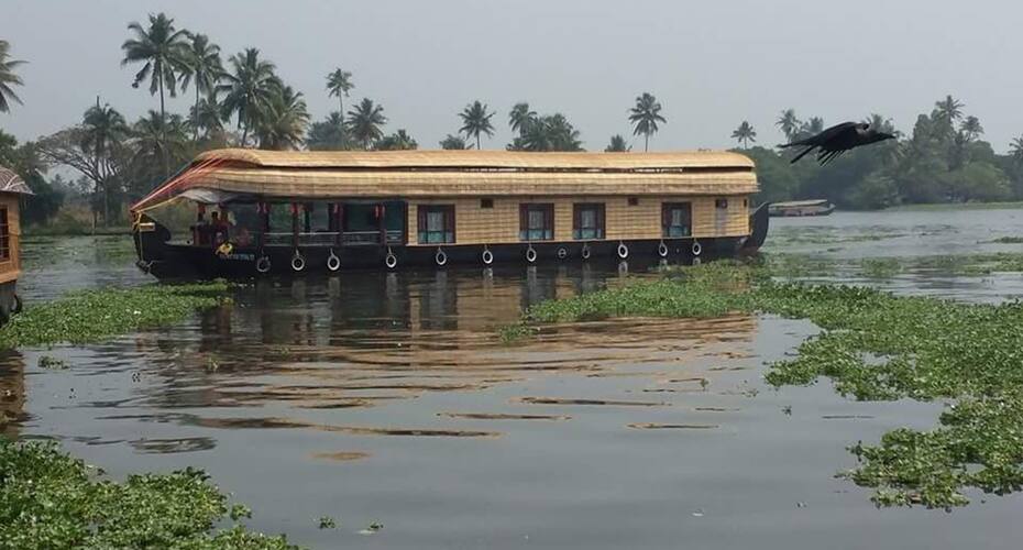 Sapphire Cruise Houseboat, Alleppey 1