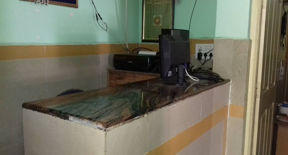 YR TOURIST HOME, Mysore 2