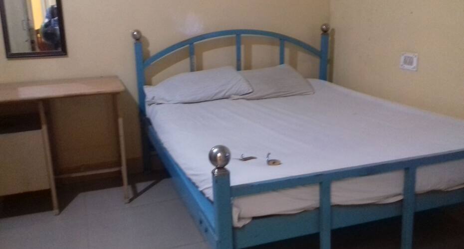YR TOURIST HOME, Mysore 4