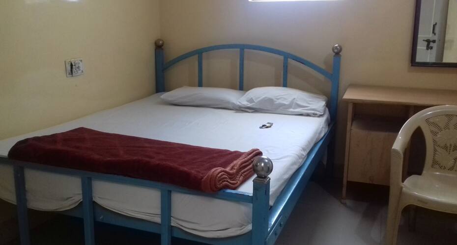YR TOURIST HOME, Mysore 5