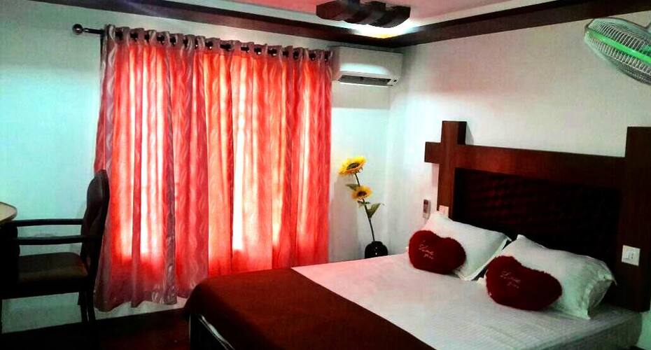 Olala Houseboats, Alleppey 5