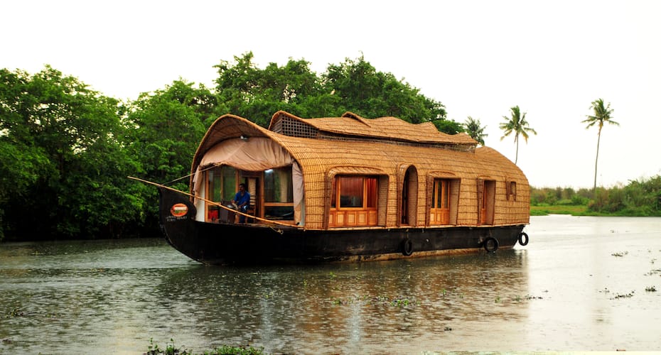 Rosy Ultra Luxury Houseboats, Alleppey 1