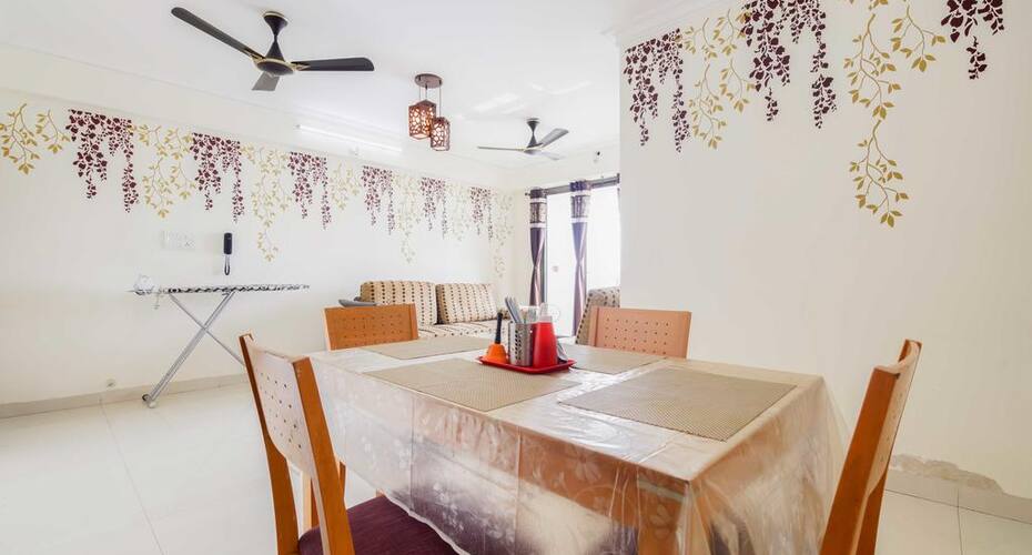Serviced Apartment in Goregaon West, Mumbai 5