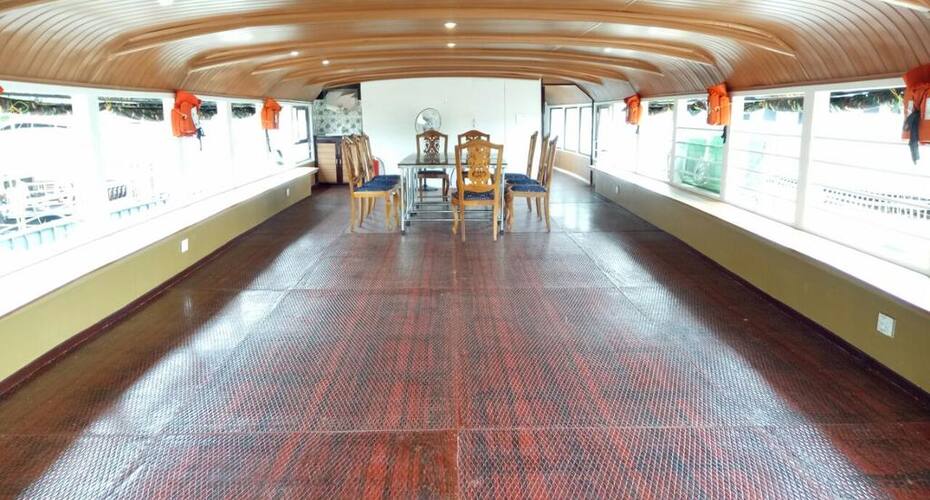 Trident Premium Houseboat, Alleppey 4