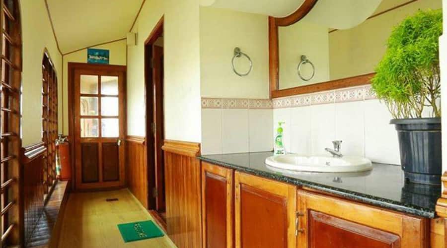 Trident Sharing Houseboat, Alleppey 3