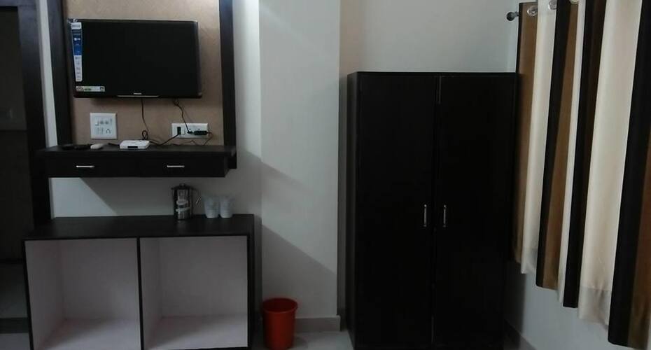 Hotel Tanishq, Kota 4