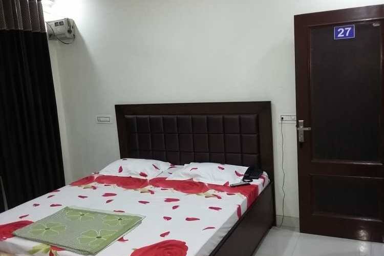 Atul Hotel, Patiala 1