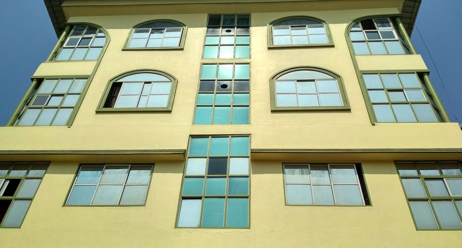Hotel Everest Palace, Ujjain 1
