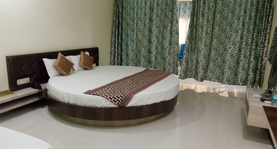 Hotel Casa Green, Shirdi 5