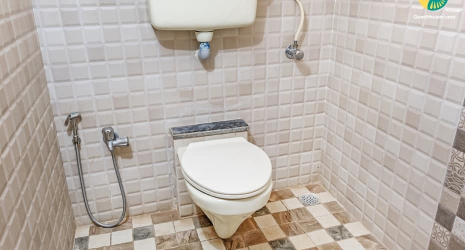 Well-appointed 8-BR stay, 1 km from Dhobi Waterfall, Mahabaleshwar 5