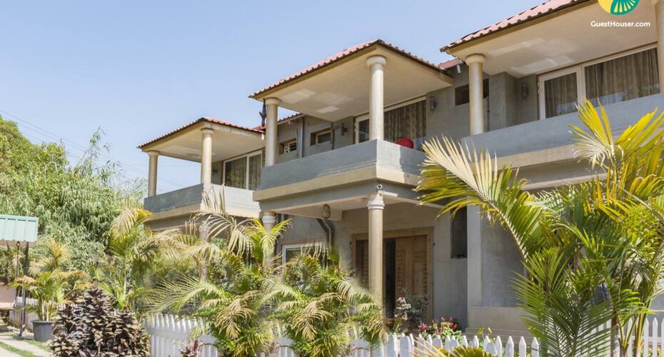 Tastefully done stay for a group of friends, Mahabaleshwar 1