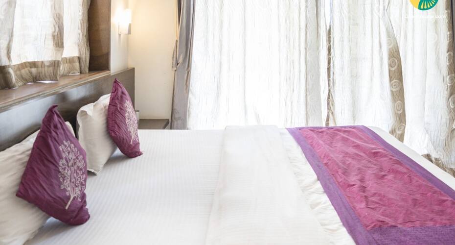 Tastefully done stay for a group of friends, Mahabaleshwar 4