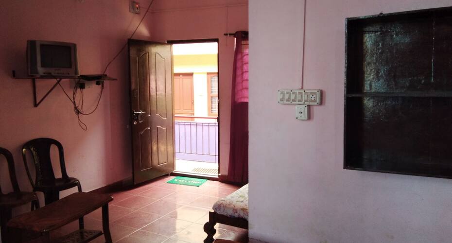 Anugraha Guest House, Madikeri 4
