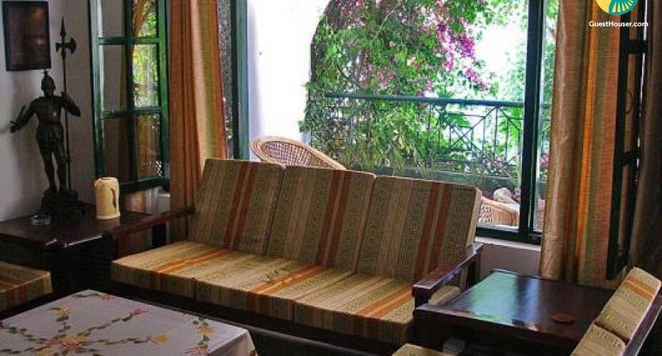 Lake-facing 2-BHK cottage, ideal for a family retreat, Bhimtal 2
