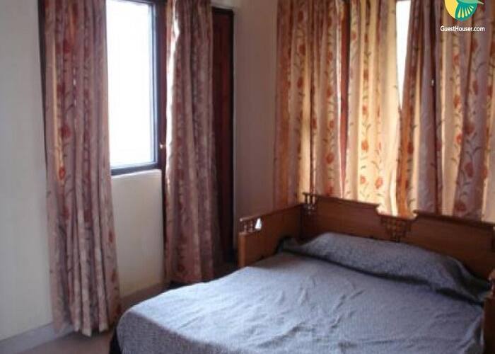 Peaceful 6-bedroom stay for a large group retreat, Bhimtal 2