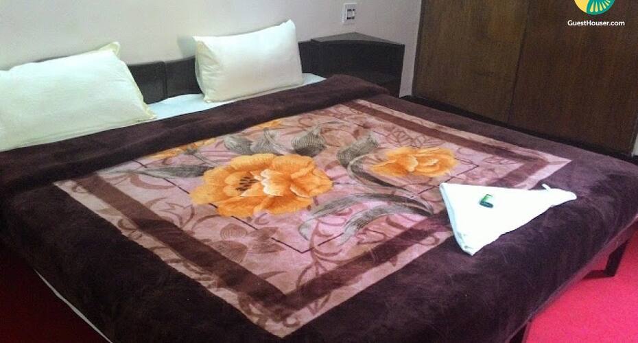 3 bedroom cottage close to Sima's Park, Coonoor 5