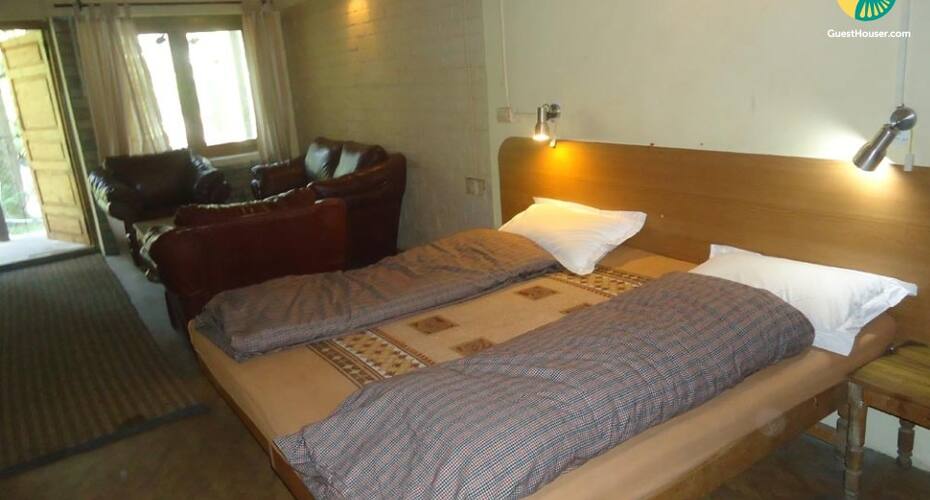 Elegantly done stay ideal for a group getaway, Kasol 3