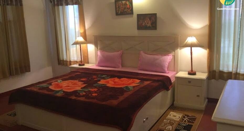 Cottage room in Hillsborough, Coonoor 3