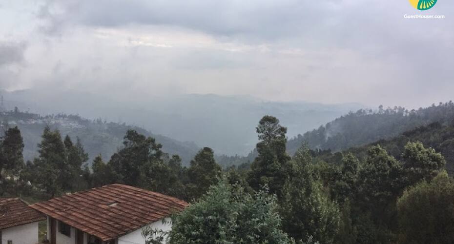 Cottage room in Hillsborough, Coonoor 5