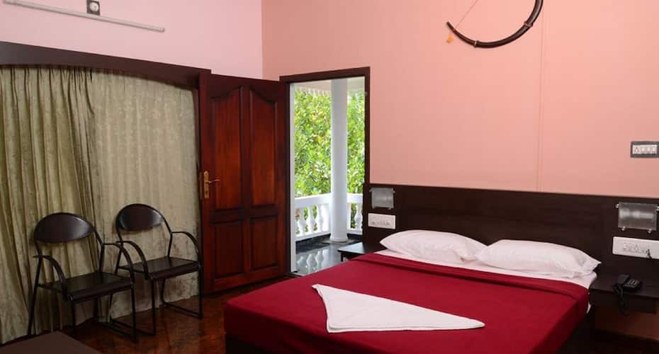 Airport Mansion, Kochi 4