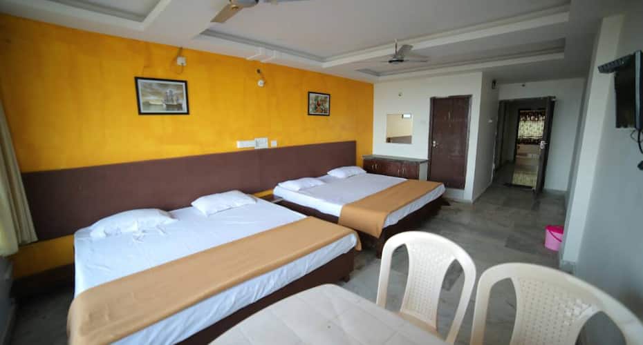 Sea Pearl ( Sea View Guest House), Visakhapatnam 4