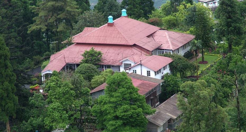 Goomtee Tea Garden Retreat, Darjeeling 2