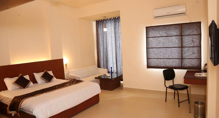 Hotel Regal View, Bhopal 3