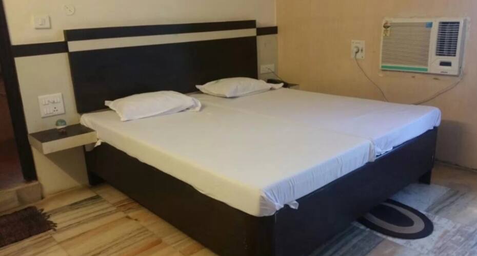 Hotel Siwaa Priyaa, Visakhapatnam 3