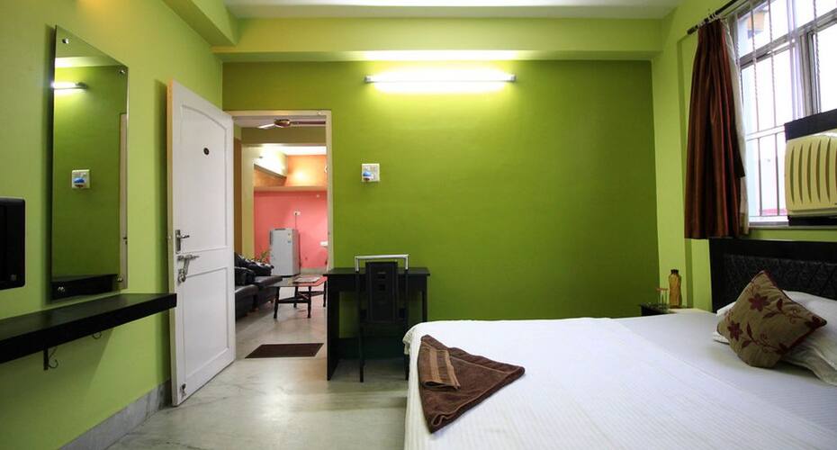 Indus Residency 98 AN Block Middland Park Sector 5, Kolkata 3