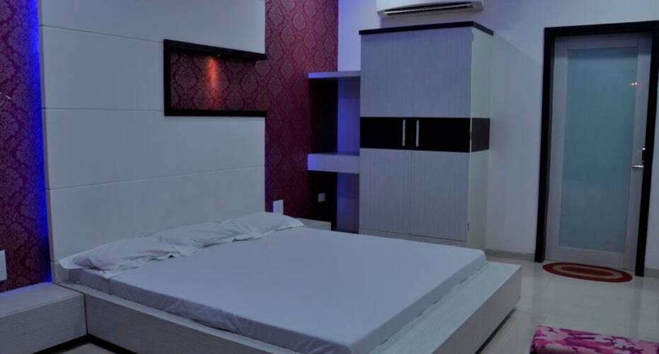 Shubh Kaaraj, Indore 4