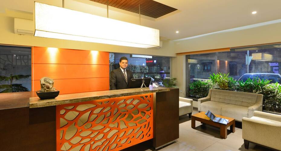 Click Hotel Vadodara, Vadodara 4