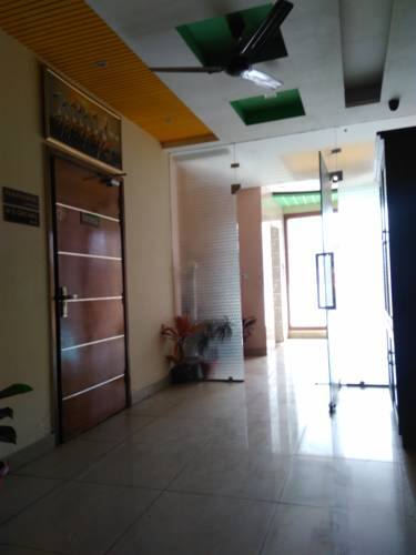 Indo American Hotel, Ludhiana 3
