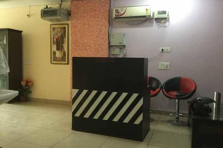 Indo American Hotel, Ludhiana 4