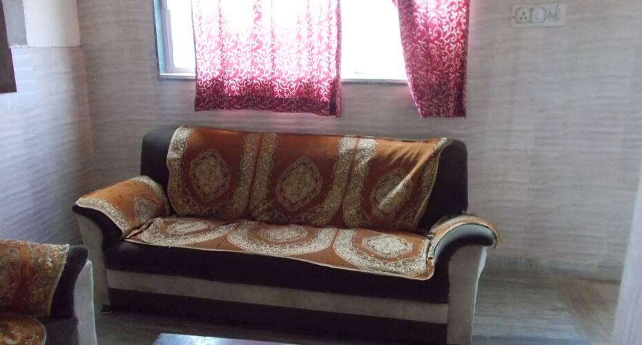Girnar Hotel, Ludhiana 5