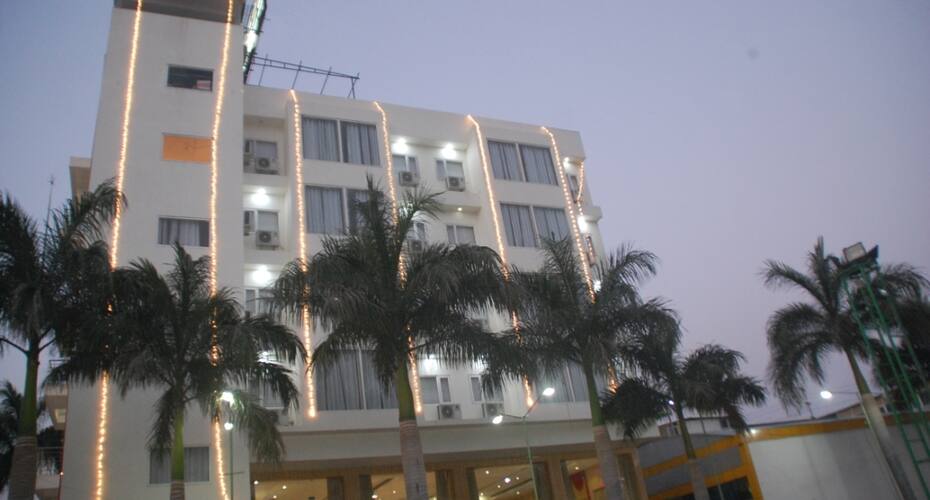 Hotel Regal View, Bhopal 1